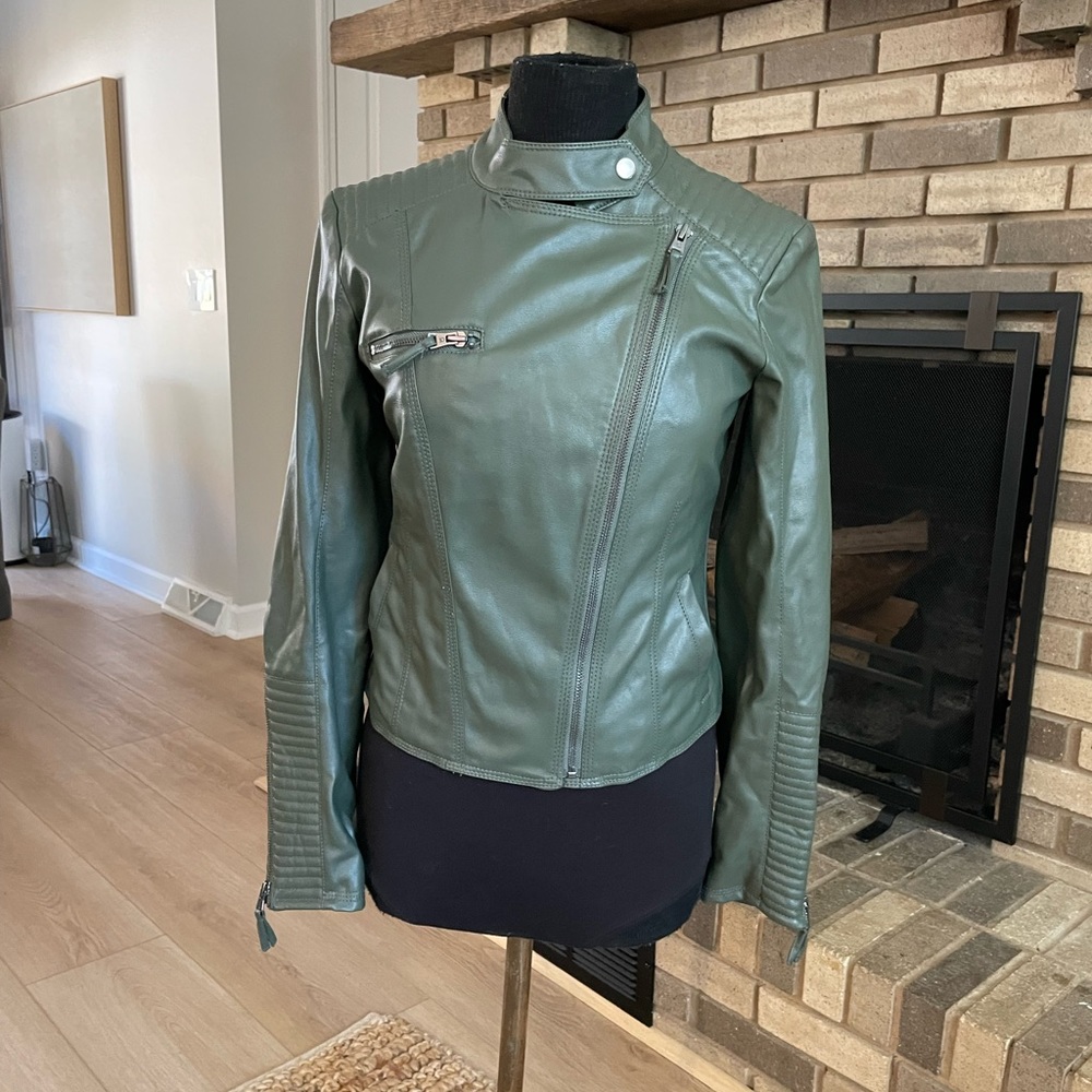 Green Faux Leather Jacket - Bought in Spain - Sz 6